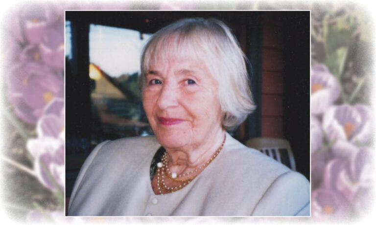 O’NEILL, Patricia (nee Terry)