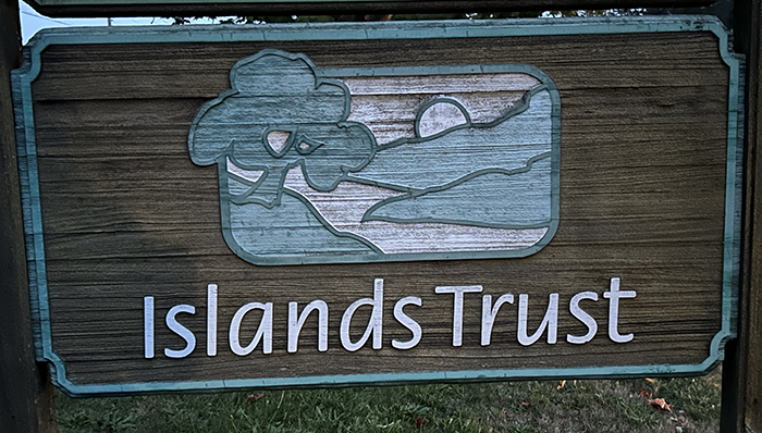 Islands Trust wrestles with bylaw enforcement policies