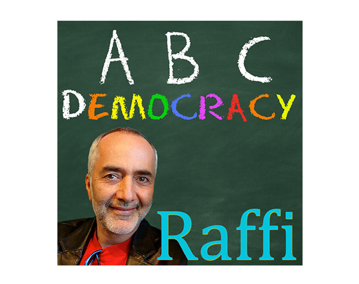 Raffi sings for protection of democracy